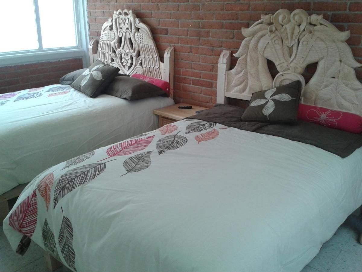 Hotel Tolotzin 托卢卡 客房 照片